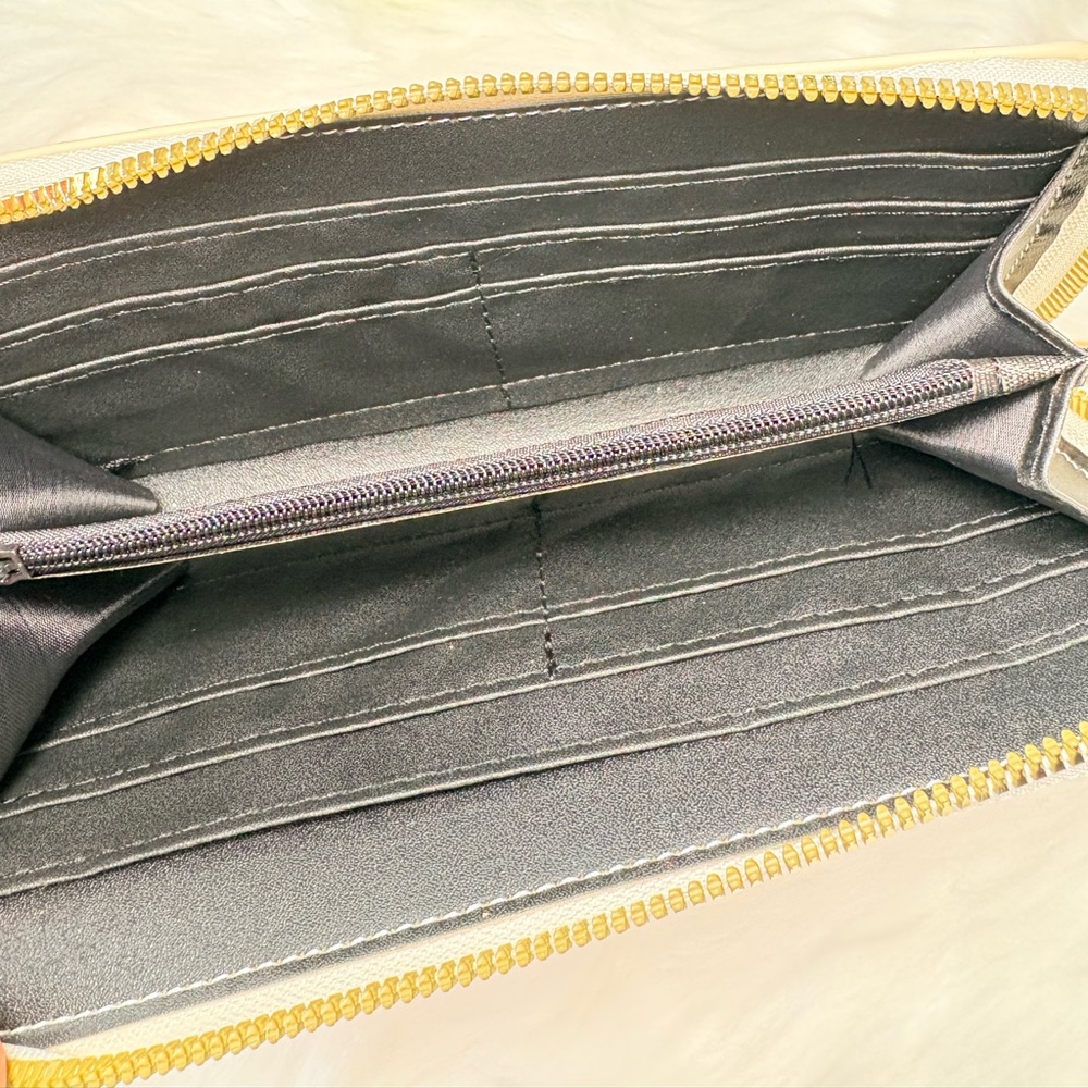Pink Labubu Long Zippy Wallet - Picture 5 of 8